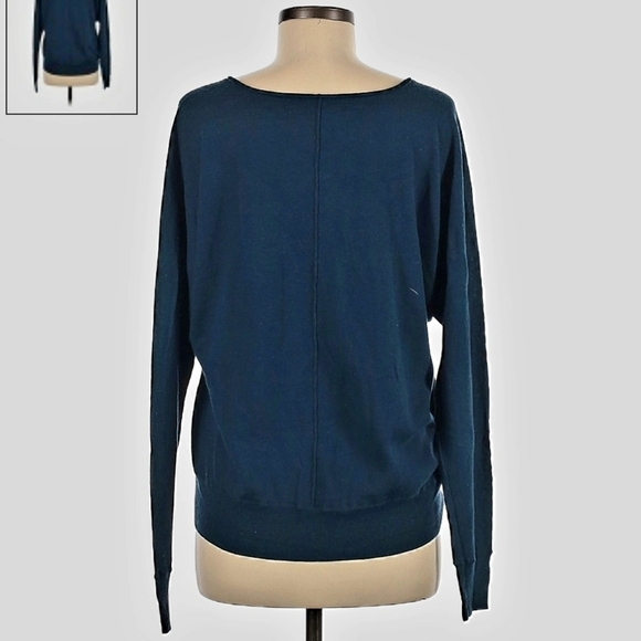 Gap Dark Teal Wool Blend Lightweight Sweater Women's Medium M V-Neck Minimalist - Picture 2 of 8